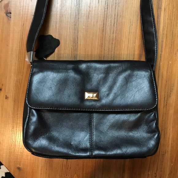 Hush Puppies Handbags - Hush Puppies Leather Bag NWT